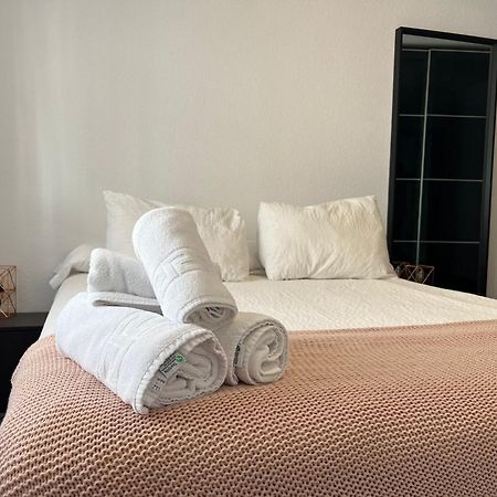 Apartamento Los Califas A 100M De La Catedral Apartment Кордоба Екстериор снимка
