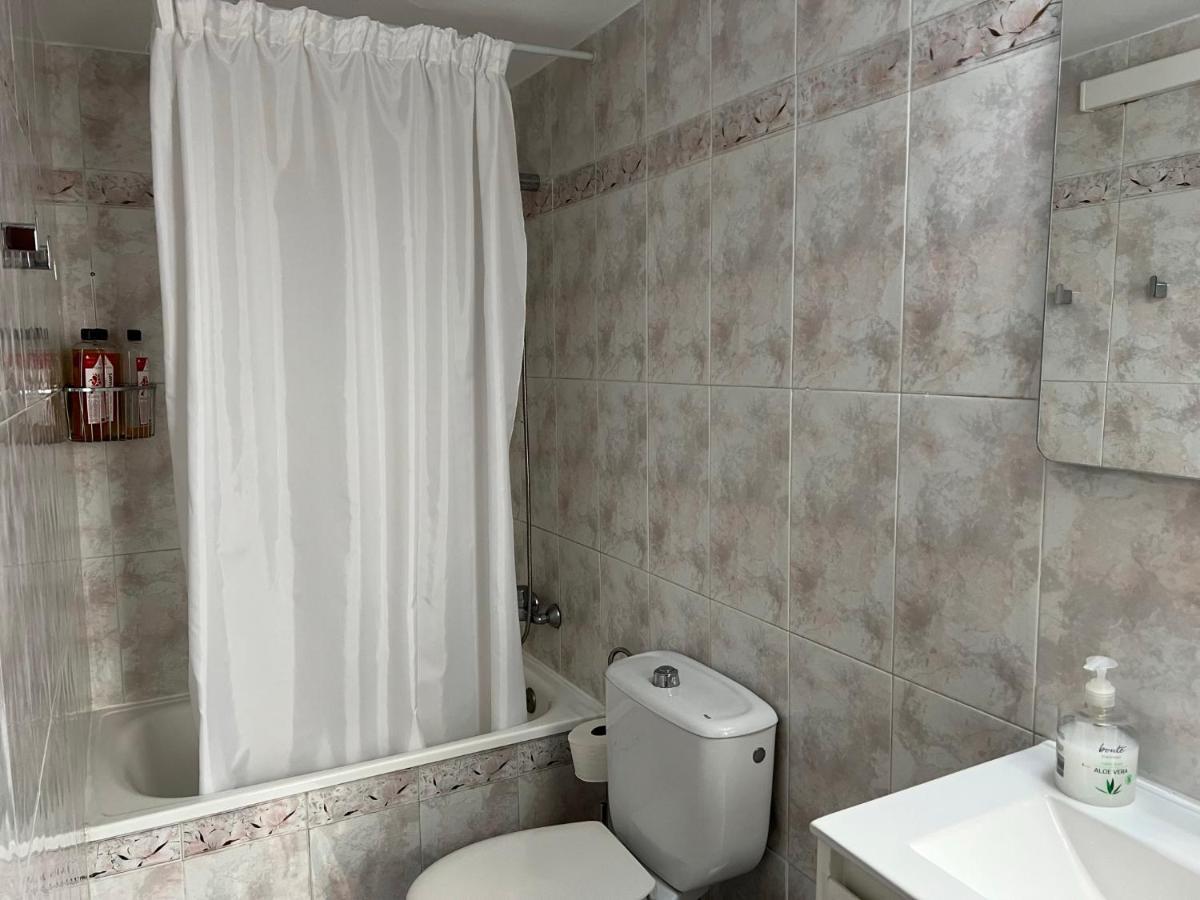 Apartamento Los Califas A 100M De La Catedral Apartment Кордоба Екстериор снимка